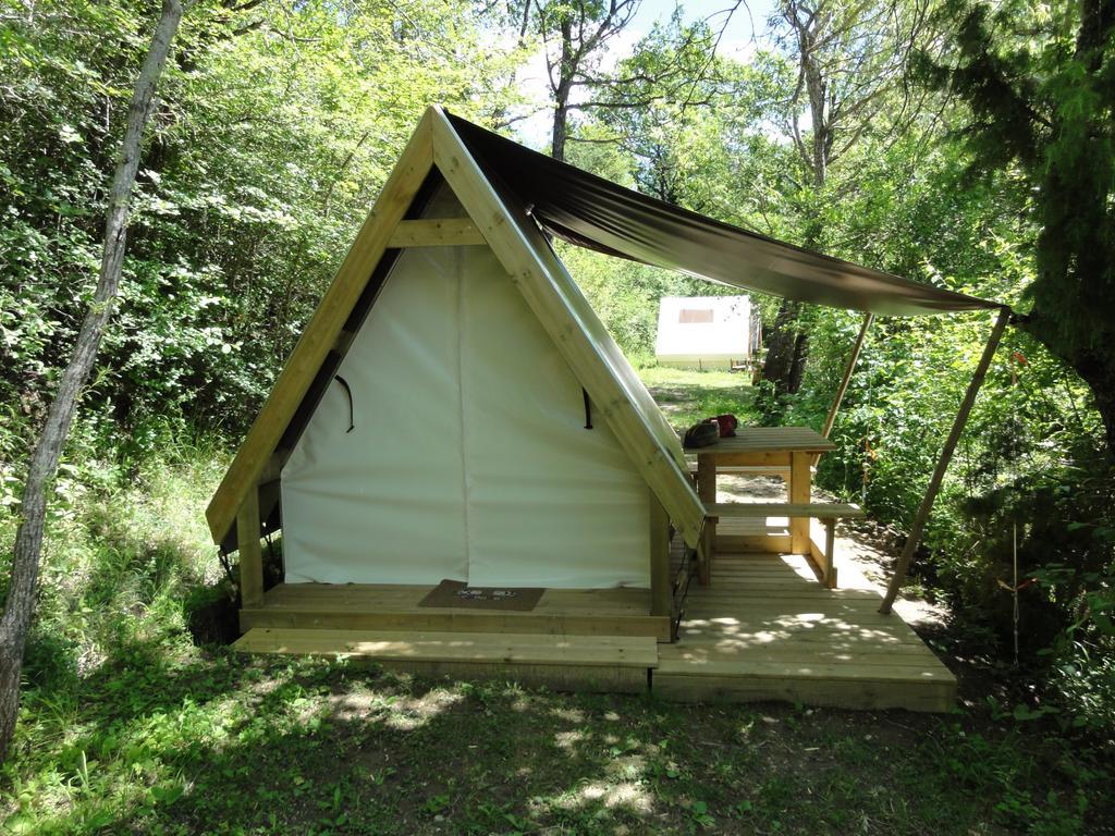 Camping La Ferme De Castellane Εξωτερικό φωτογραφία