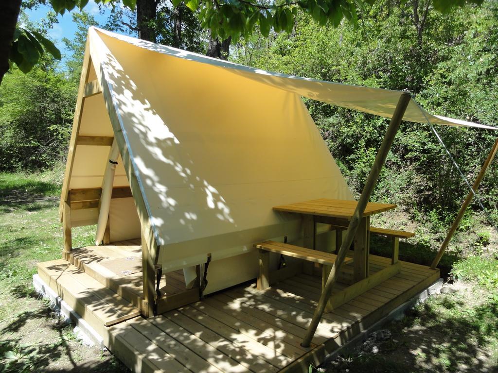 Camping La Ferme De Castellane Εξωτερικό φωτογραφία